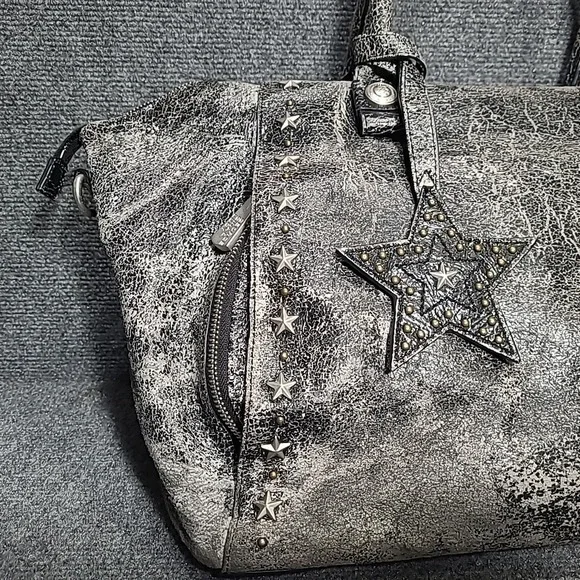 George Gina & Lucy Star Shoulder Bag Black Distressed Leather Handbag - Picture 2 of 16